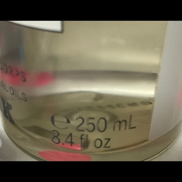 ❄️NWT VS PINK SERENE SNOW❄️ - Picture 3 of 4